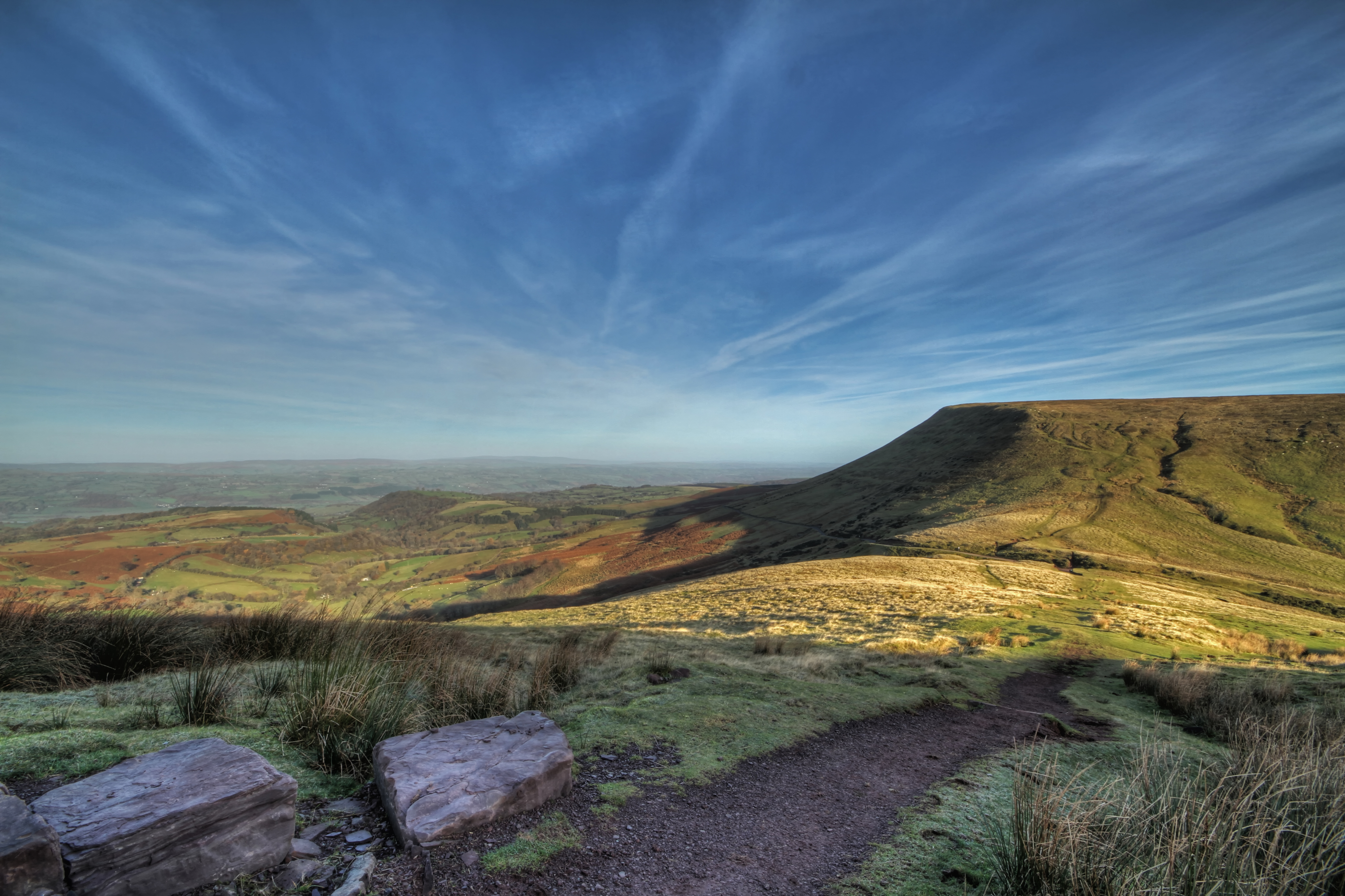 Scenic View of Hay Bluff hill 